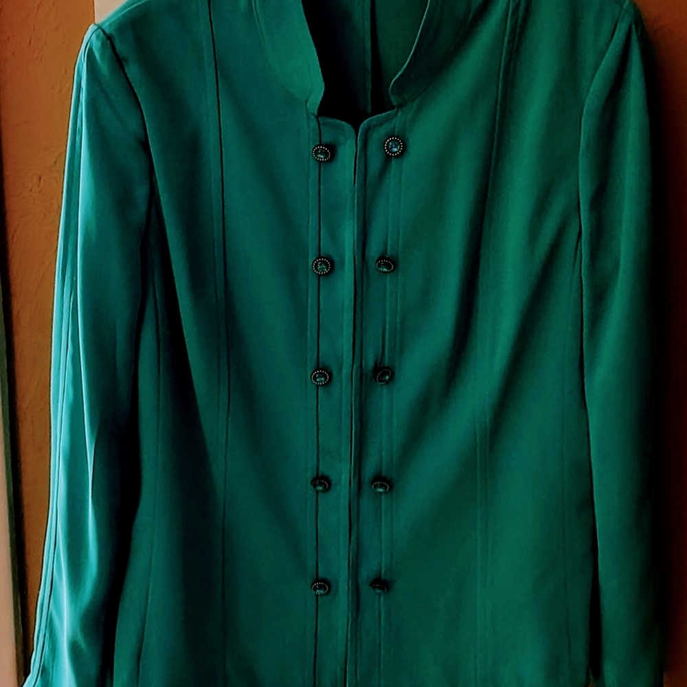 Women's Kate Rosy Seafoam Color Blazer. L Or XXL Not Known. Very Nice Condition.